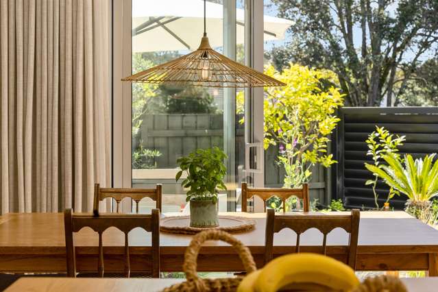 24A Surville Place Mairangi Bay_4