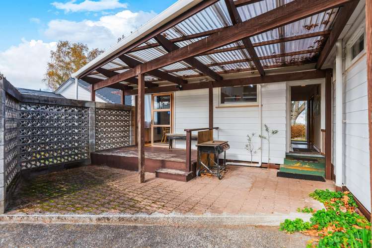 12 Hinerangi Street_5