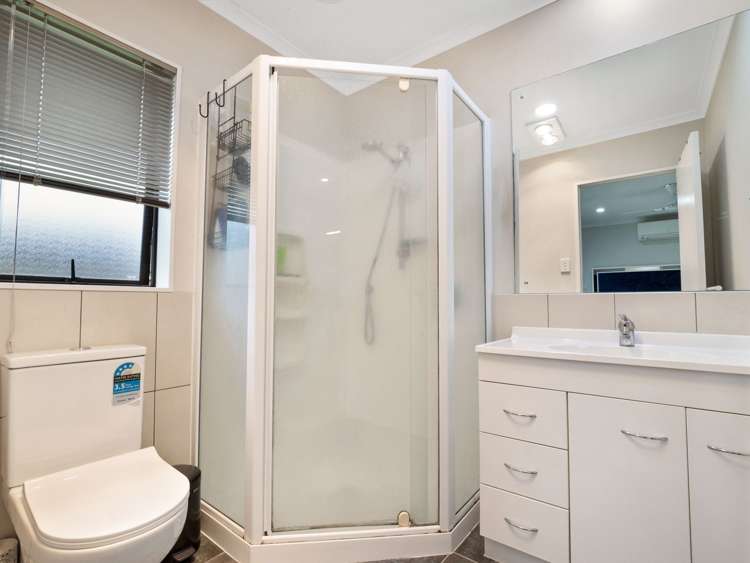 5 Sonterra Close Randwick Park_13