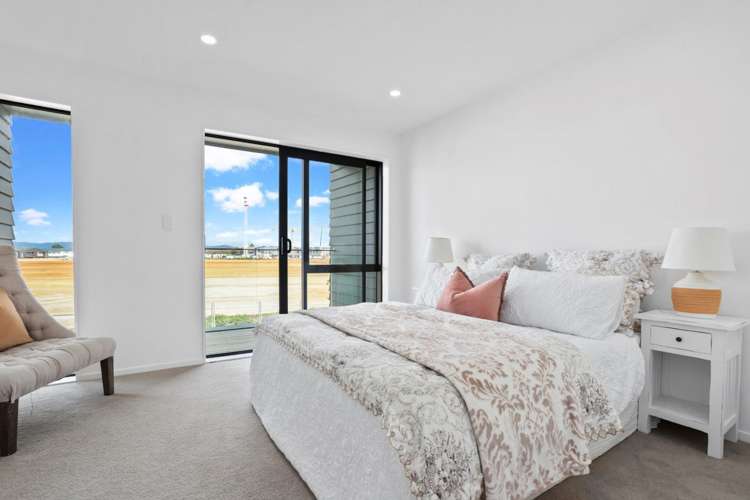166 Squadron Drive Hobsonville_8