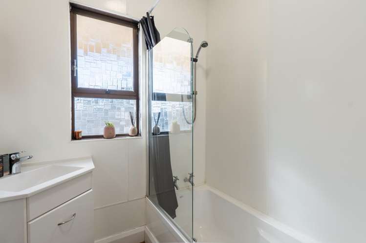 57 Tom Parker Avenue Marewa_10