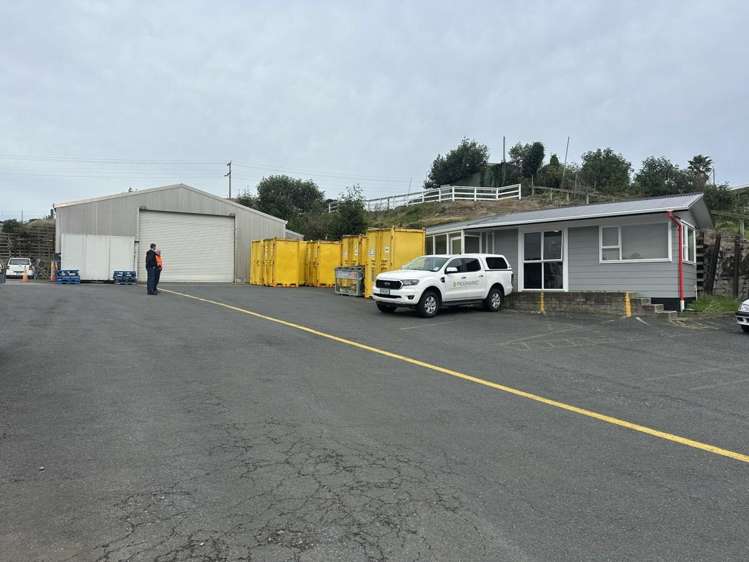 143 Breakwater Road New Plymouth_12