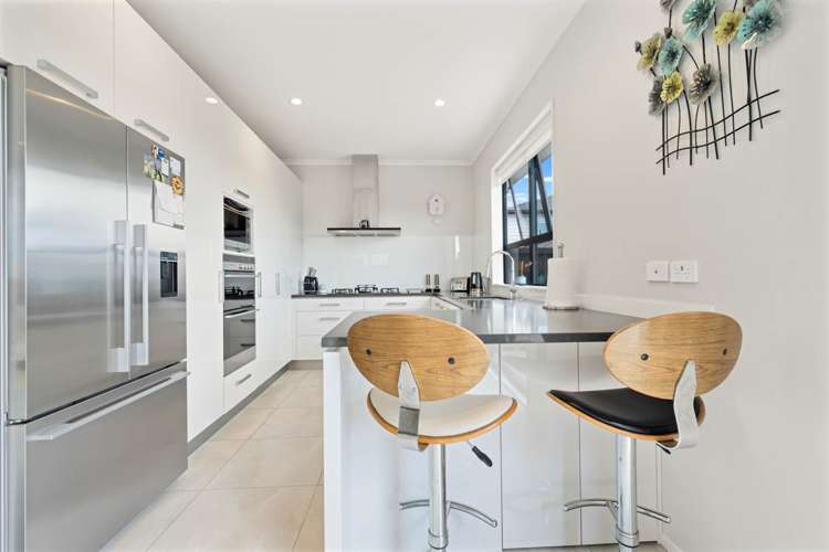 26 Mackay Drive Greenhithe_4