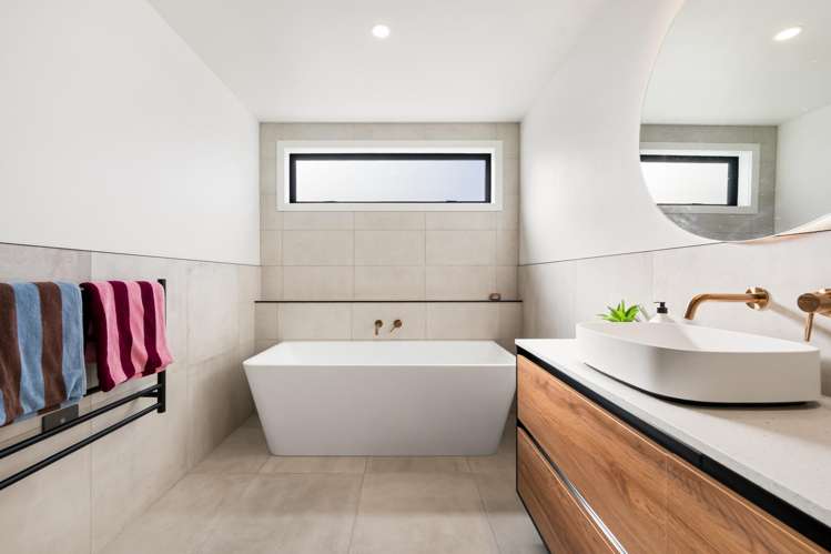 12 Pounamu Avenue Wanaka_13