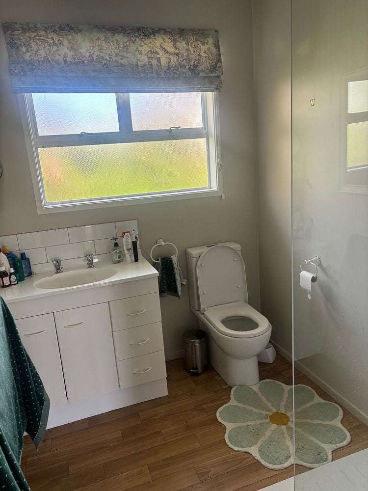 2/32 Greenwood Road Havelock North_5