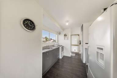 141 Victory Street_3