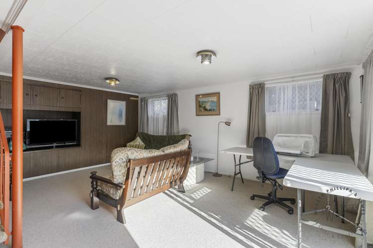 84 Lawrence Crescent Hillpark_14