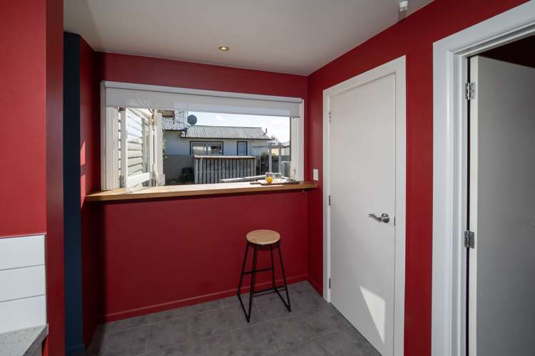 8 Alford Forest Road Allenton_4