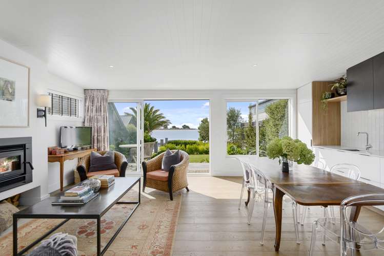 151 Main Road Moncks Bay_6