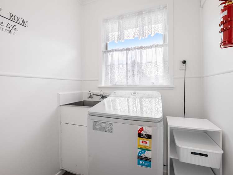 47 Carlyle Street Leamington_27