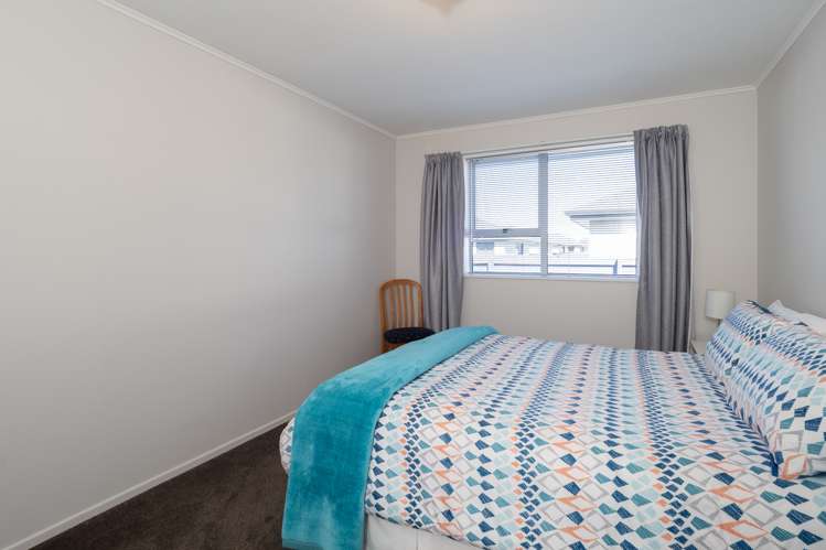 2/65 William Street Ashburton_21