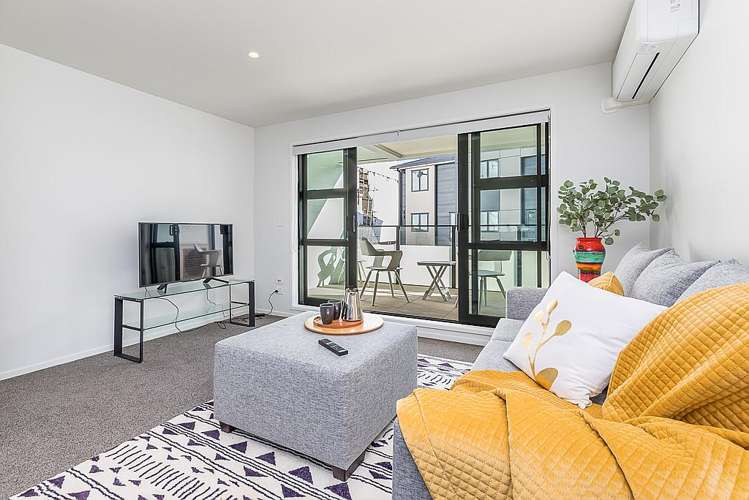 23/8 Dock Street City Centre_2