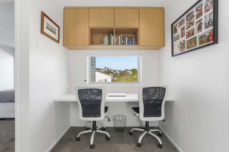 2/1 Gray Crescent Torbay_20