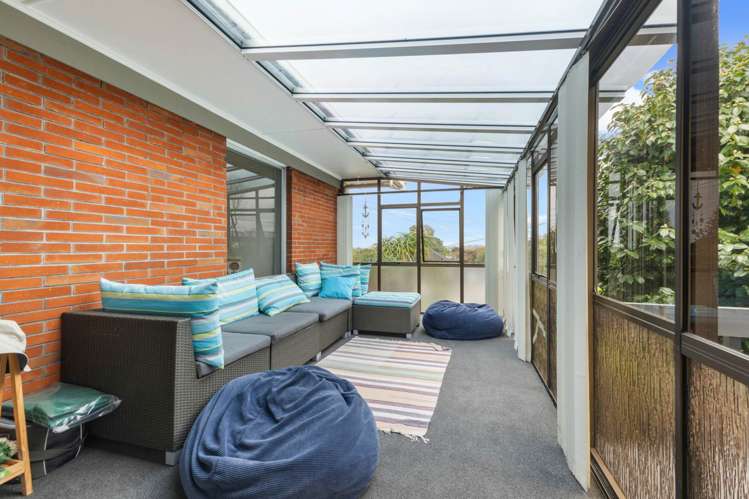 2 Dell Way Bucklands Beach_12