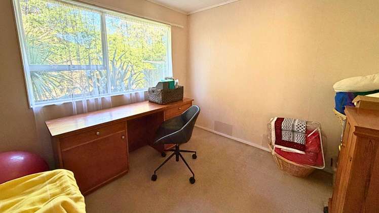 3/10 Feary Crescent Takaka_11