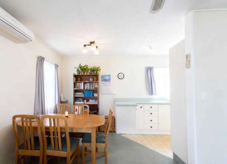 15B Jeffares Place Taradale_3