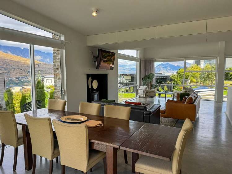 7 St Samantha Lane Queenstown_4