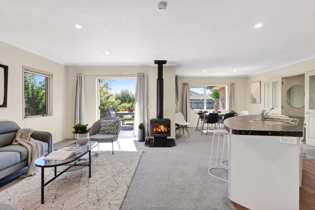 6 Wanderers Avenue Brightwater_3