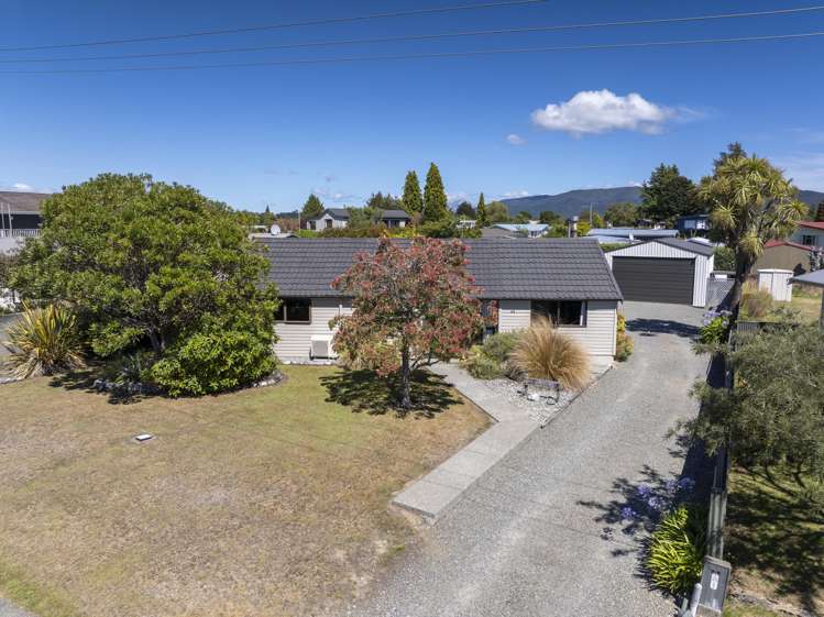 25 Howden Street Te Anau_20