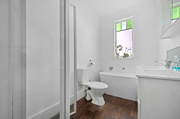 92 Lake Road Frankton_12