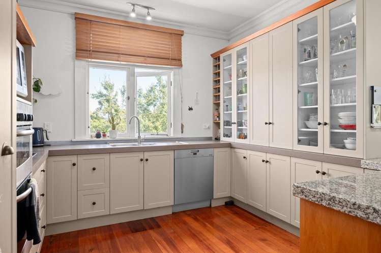 510 Whatawhata Road Temple View_12