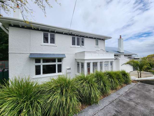 1930s Character Home - Sought-After Neighbourhood