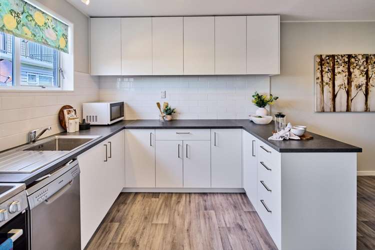 3/10 Rex Street Miramar_10