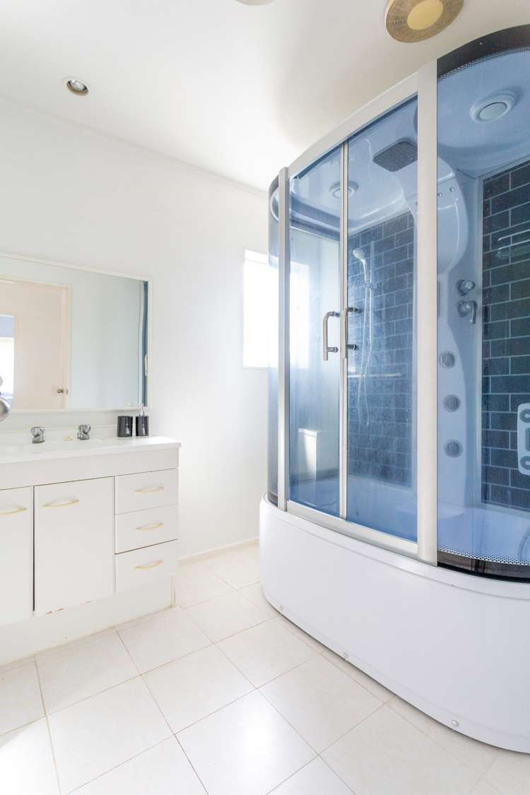 3 Holmes Drive West Harbour_12