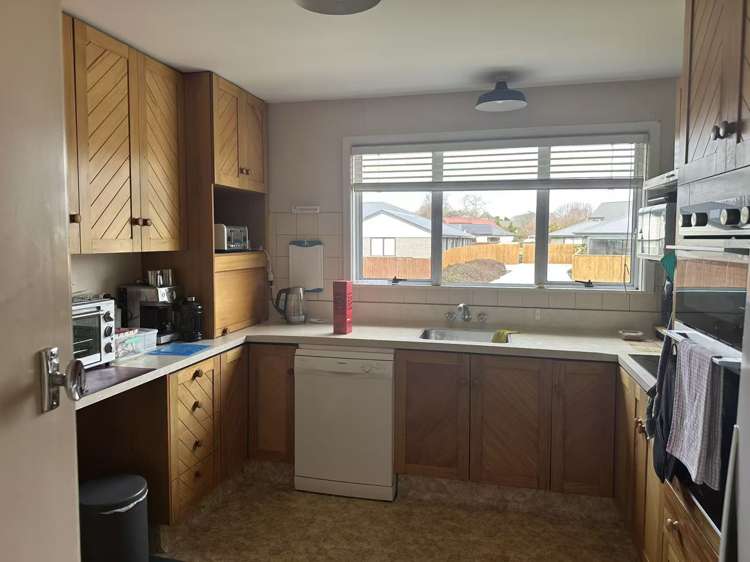 9 Ashbourne Street Burnside_4