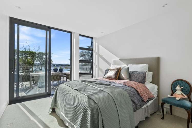 13/258 Hurstmere Road Takapuna_15