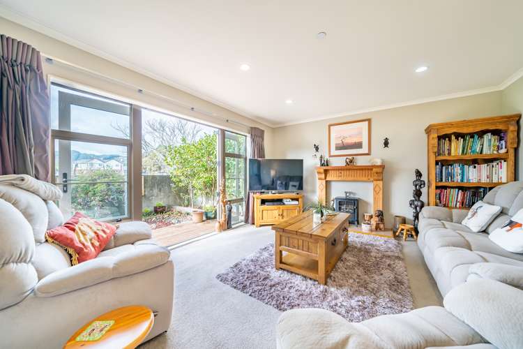 44 Evergreen Crescent Trentham_6