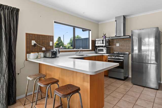 907 Lawrence Street Akina_1