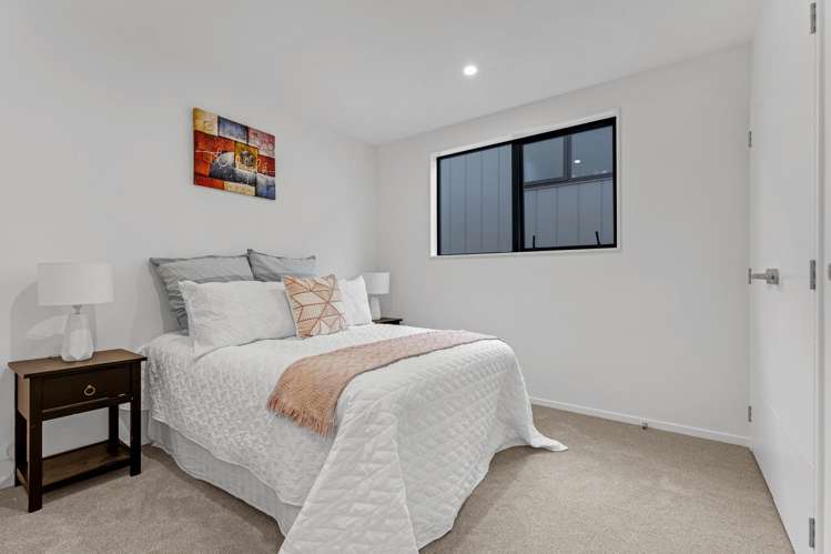 9A Frontier Lane Flat Bush_7