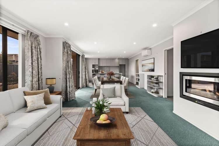 11 Sixty Mile Close Frimley_2