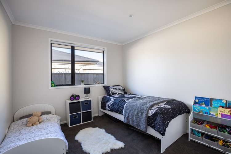 43 Magnolia Drive Westown_16