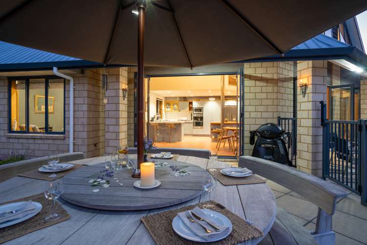 5 Curnow Place Leamington_35