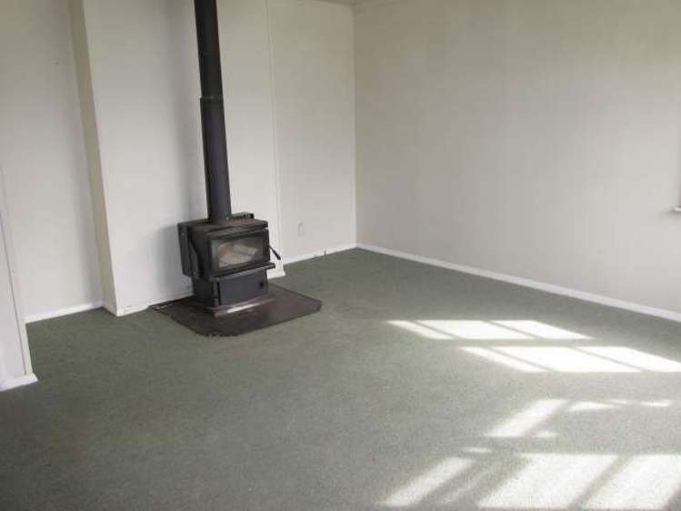 19 Victory Street Reefton_10