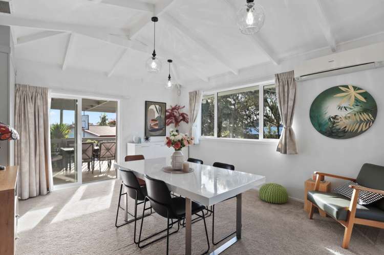 50 Amberley Avenue Te Atatu South_7