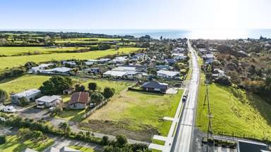 Lots 1 and 2 132 Wairau Road_2