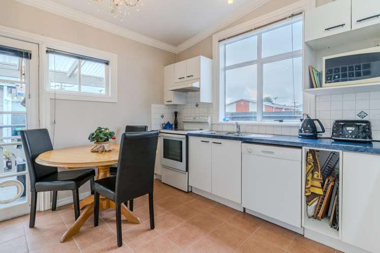 196 Oxford Street South Dunedin_13