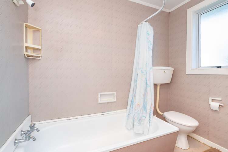 60 Carlyle Road Mosgiel_15