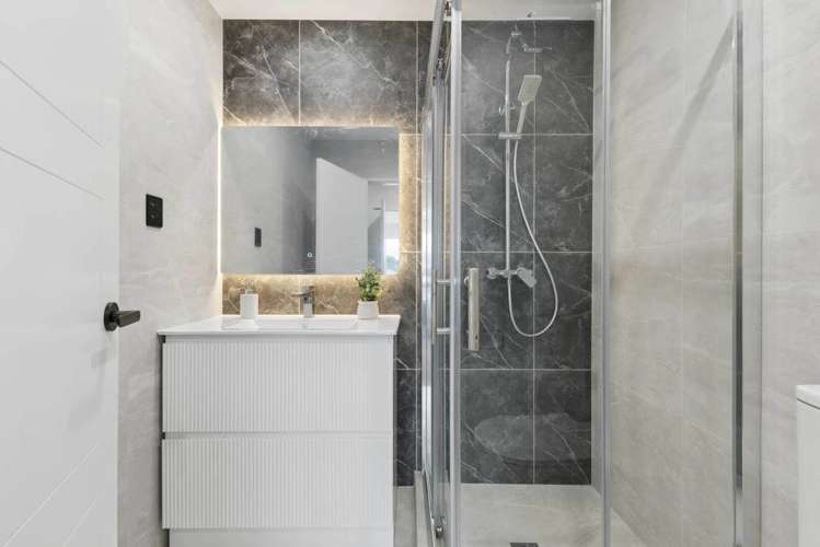 8D Brentford Place_5