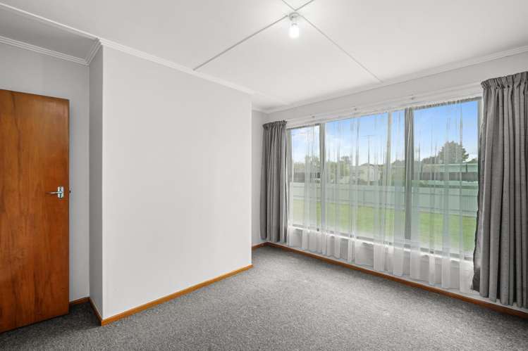 26 Andrew Street Elgin_16