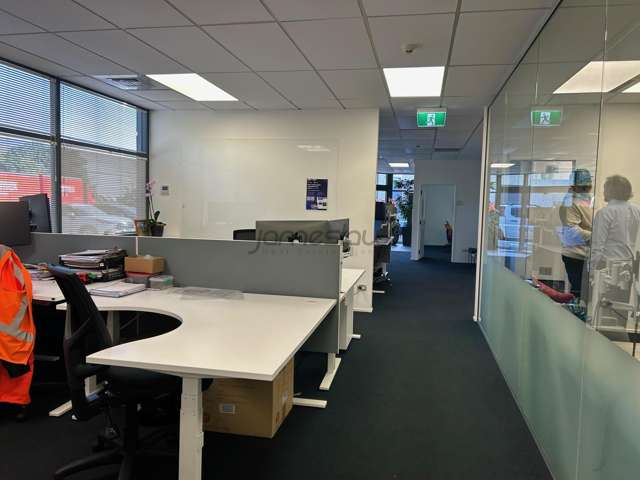 A/128 Hugo Johnston Drive Penrose_4