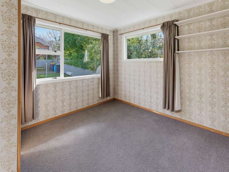 84 Grants Road Marchwiel_13