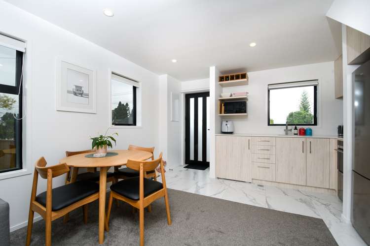 3/57 Taikata Road Te Atatu Peninsula_6