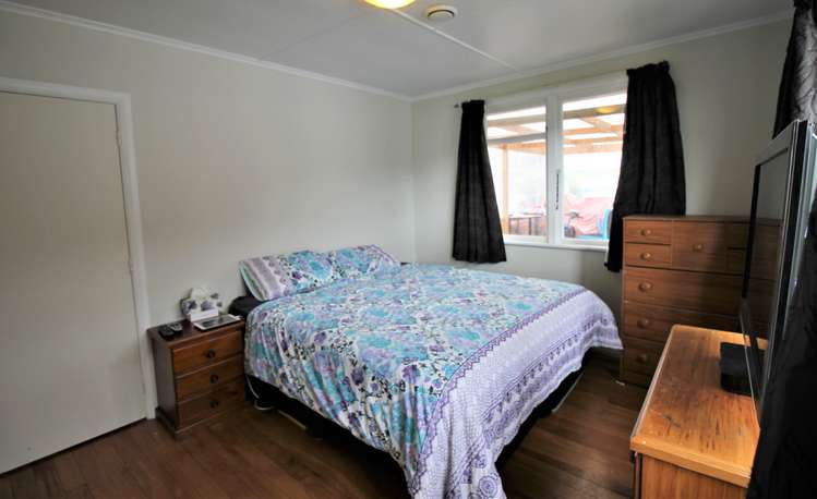 2 Ngahue Crescent Elsdon_18