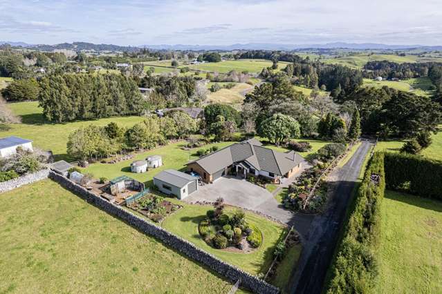 196 Church Road Kamo_1