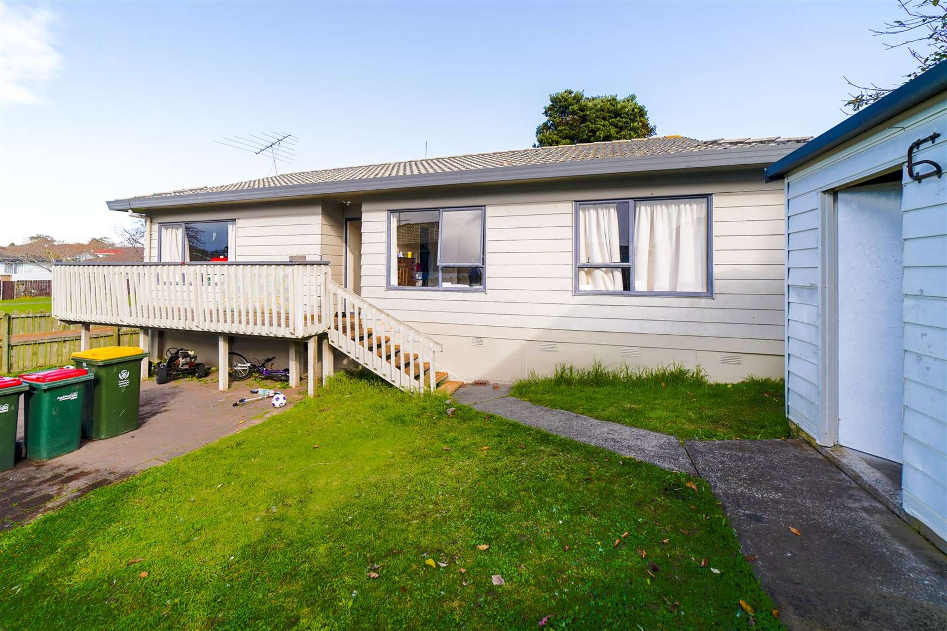 2/73 Etherton Drive Manurewa_0