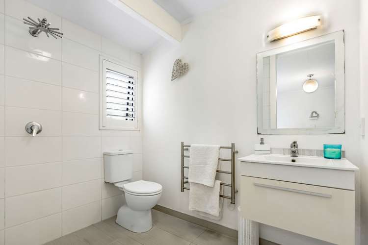 11a Orchard Place Lynmore_13